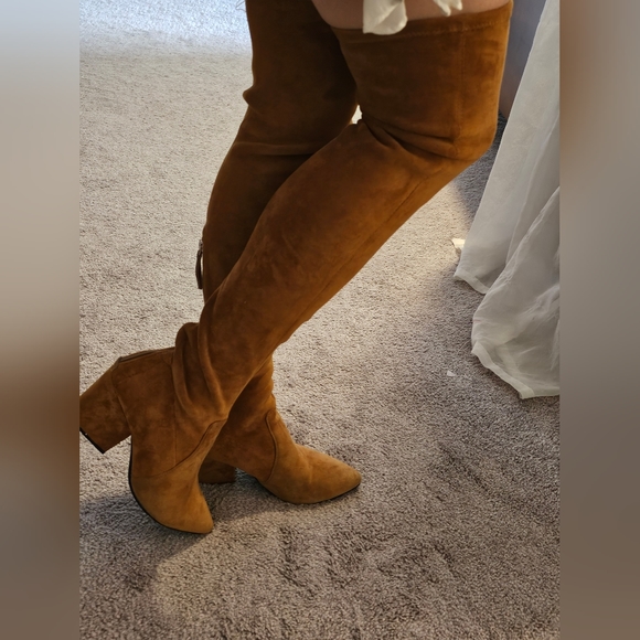 VERO CUOIO CAMEL SUEDE THIGH HIGH BOOTS 6.5 - Picture 3 of 15